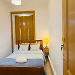 Frank's House & Happy Belem Affittacamere