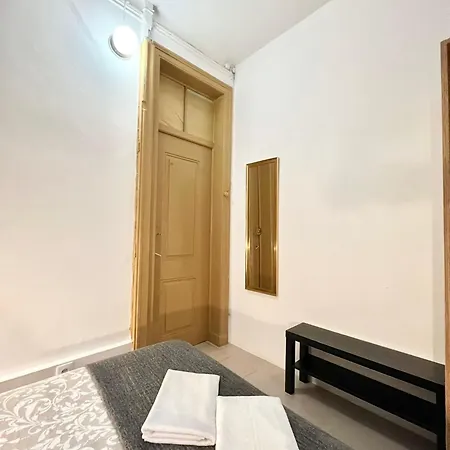 Frank's House & Happy Belem Guest house Lisbon