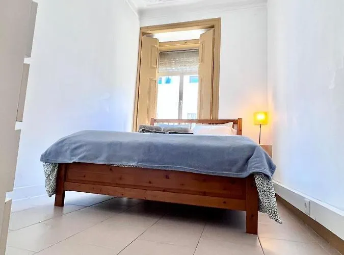 Gæstehus Frank's House & Happy Belem *