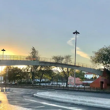 Frank's House & Happy Belem * ליסבון