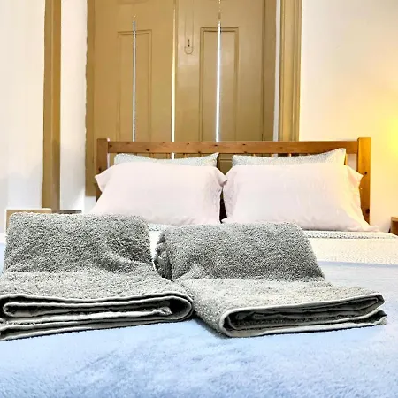 Frank's House & Happy Belem ליסבון