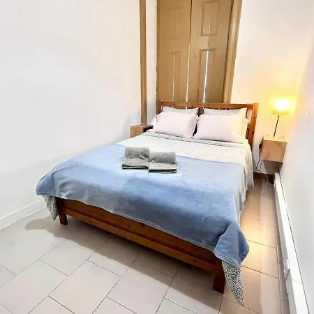 Frank's House & Happy Belem בית הארחה