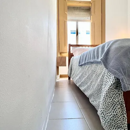 בית הארחה Frank's House & Happy Belem *